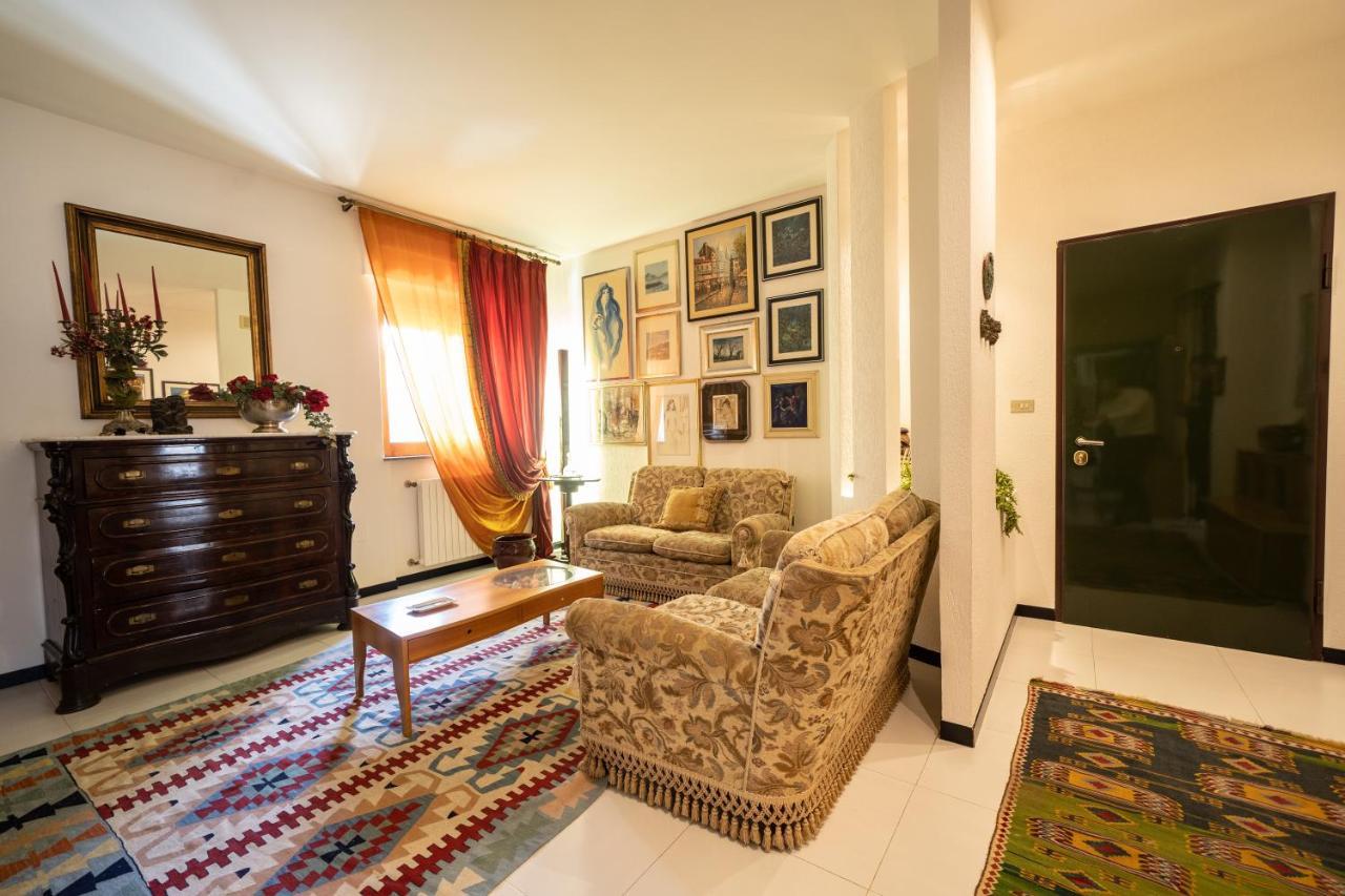 Suite Leone Martina Franca Exteriör bild